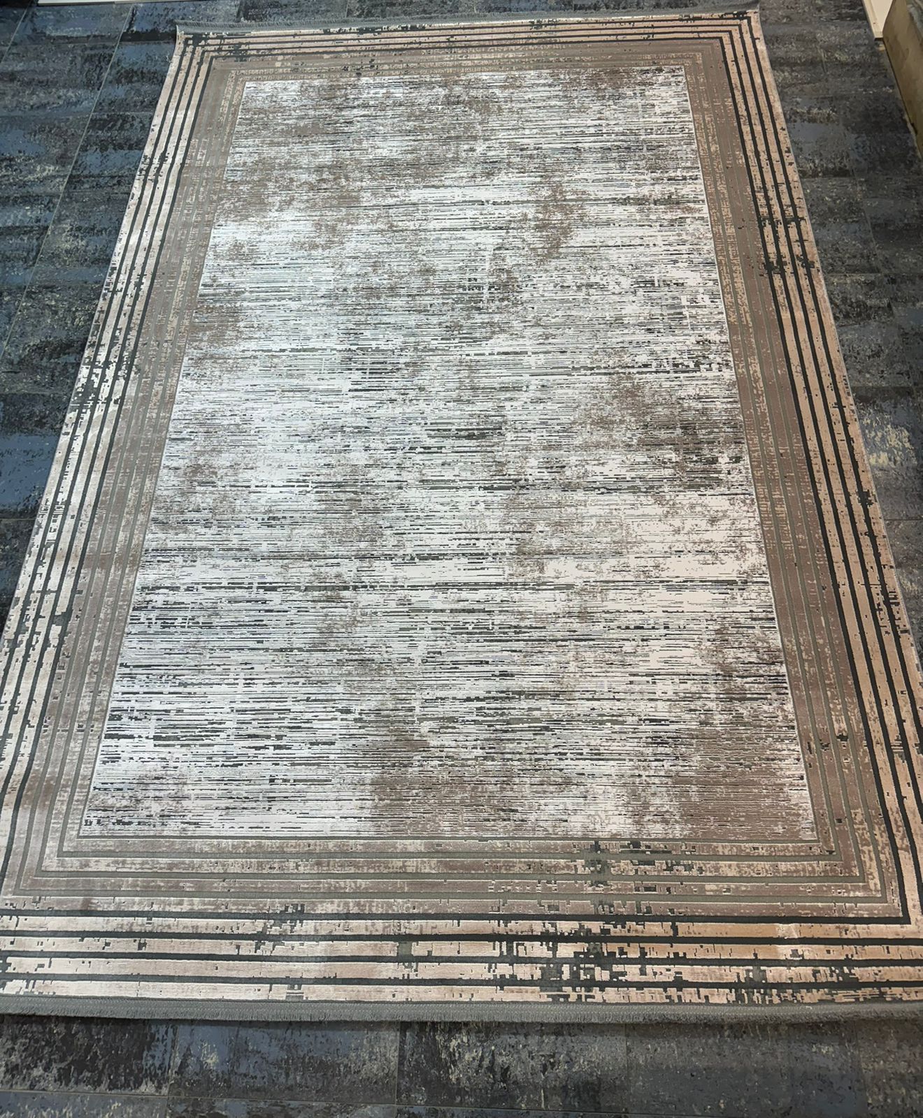 00839A IVORY/DK.BEIGE