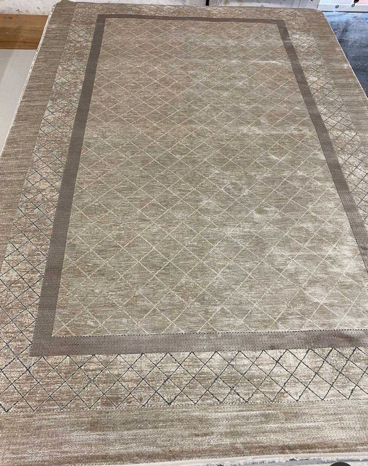 A810AP L_BEIGE / GREY